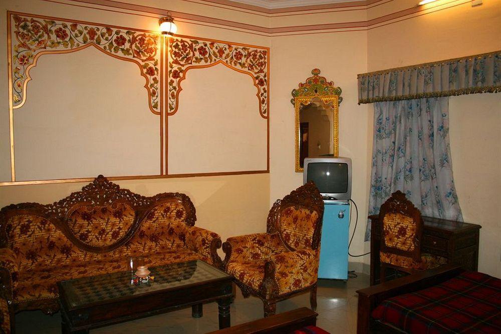 Hotel Sagar Bikánér Kültér fotó