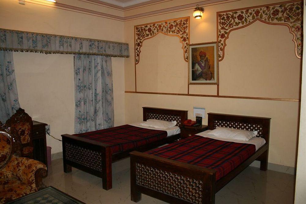 Hotel Sagar Bikánér Kültér fotó
