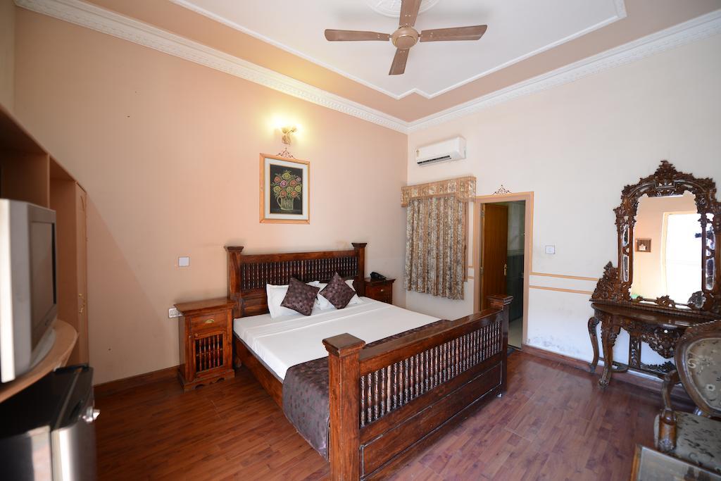 Hotel Sagar Bikánér Kültér fotó